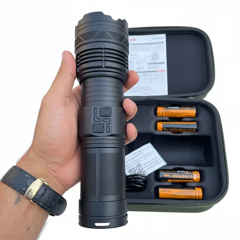 نورافکن شارژی حرفه‌ای YEMAO YM-Q501 | ضدآب، زوم‌دار و برد فوق‌العاده بلند