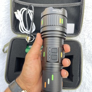 چراغ‌دستی پلیسی SMALL SUN ZY‑T707 با نور قوی و زوم قابل تنظیم، مناسب شکار و کمپینگ
