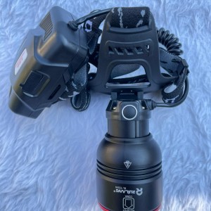 چراغ پیشانی شارژی RUILANG مدل RL‑T2208 با سه باتری 6800 میلی‌آمپر