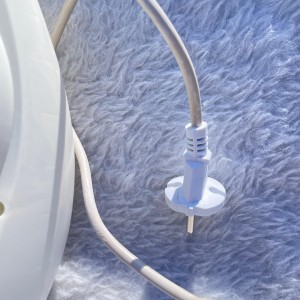 بخاری برقی فن‌دار HJEA مدل HJ-03 کوچک و کم‌مصرف با تنظیم دما