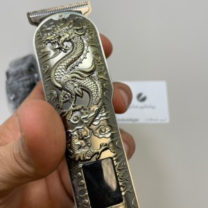 ماشین اصلاح حرفه‌ای مدل LT-809 با تیغه استیل و نمایشگر دیجیتال شارژی