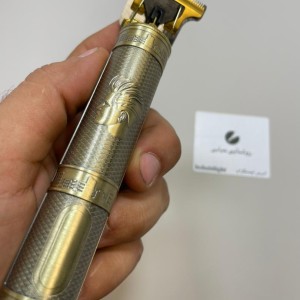 ماشین اصلاح حرفه‌ای مدل LT-809 با تیغه استیل و نمایشگر دیجیتال شارژی