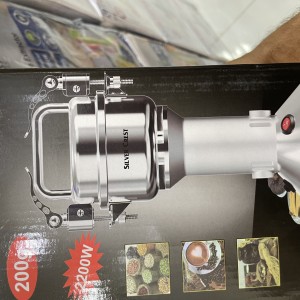 آسیاب صنعتی سیلور کرست مدل 200 گرمی با موتور مسی و توان 2200 وات