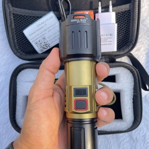 چراغ‌قوه پلیسی حرفه‌ای Small Sun ZY‑T305 | زوم‌دار، پاوربانک‌دار و پرنور