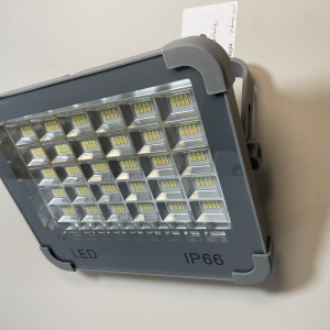 پروژکتور خورشیدی LED مدل Solar 300 Beads ضدآب IP66