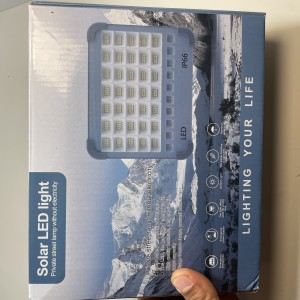 پروژکتور خورشیدی LED مدل Solar 300 Beads ضدآب IP66