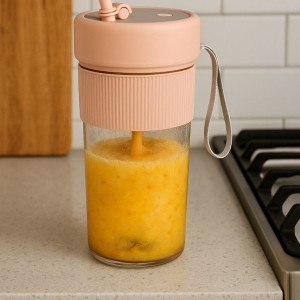 شیکر و ابمیوه گیر