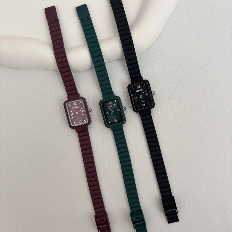 ساعت مچی تانک