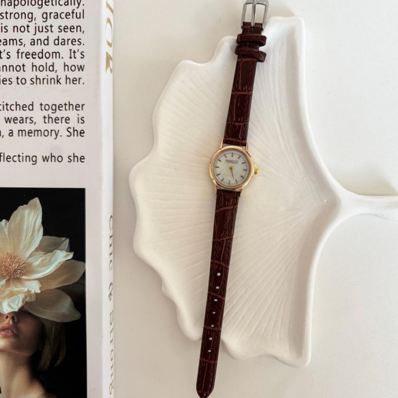 ساعت مچی بند چرمی دامونا