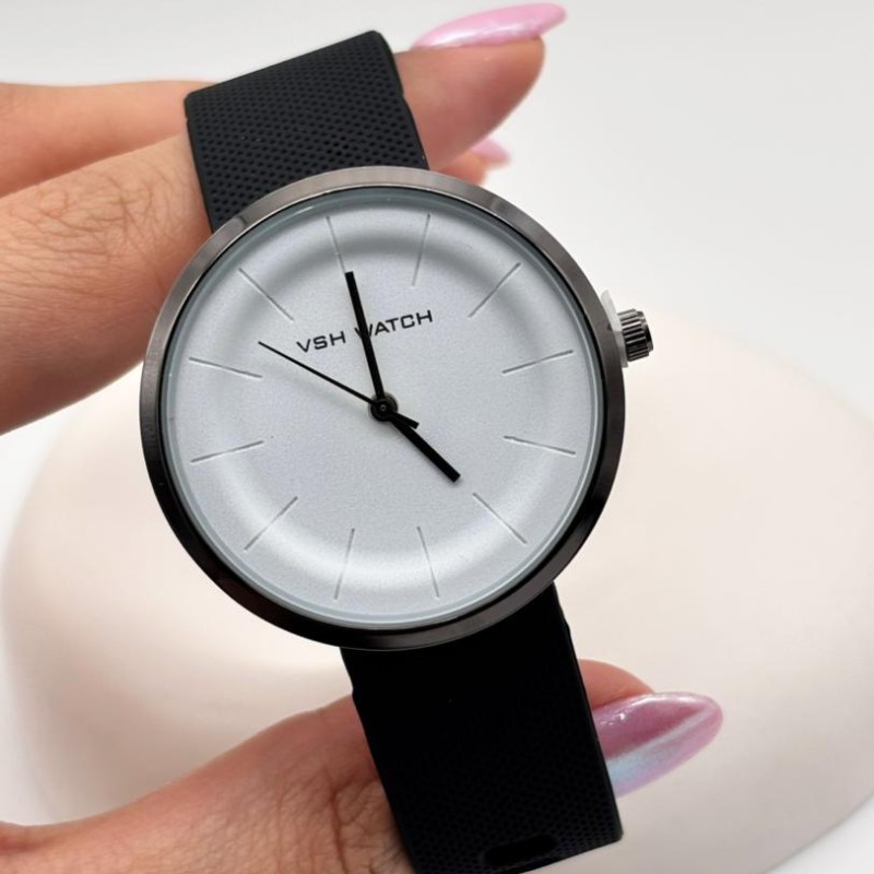 ساعت مچی بند سیلیکونی VSH کد 001