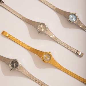 ساعت مچی فنسی