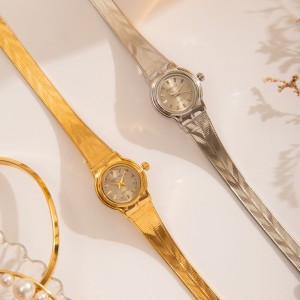 ساعت مچی فنسی