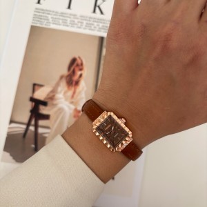 ساعت مچی ریبا