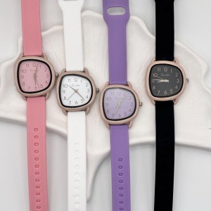 ساعت مچی بند سیلیکونی کوتاک