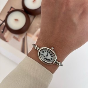 ساعت بنگل جینوا