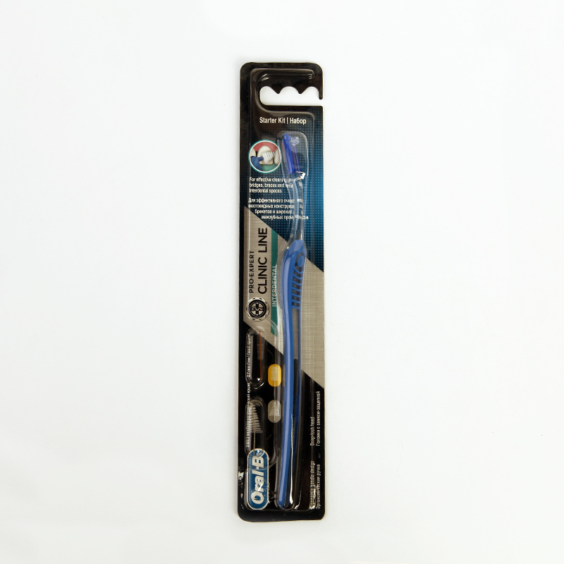 کیت مسواک و بین‌دندان‌پاک‌کن Oral-B Clinic Line مدل Starter Kit