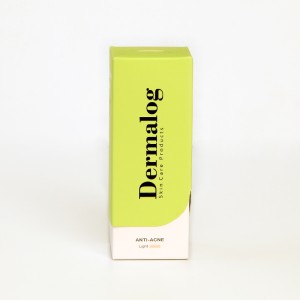 کرم ضدجوش درمالوگ (Dermalog) – رنگ Light | کنترل چربی و پوشانندگی ملایم