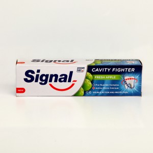 خمیر دندان سیگنال مدل Cavity Fighter با طعم سیب تازه (Fresh Apple)
