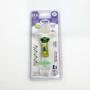 پستانک ارتودنسی وی‌کر Wee Care Orthodontic Pacifier مدل Night & Day (۶ تا ۱۲ ماه) – همراه بند و درپوش محافظ