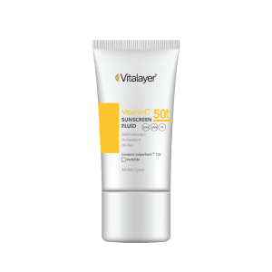 ضد آفتاب فلوئید بی‌رنگ Vitalayer Vitamin C SPF50 | محافظت کامل و بافت سبک بدون چربی