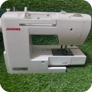 چرخ خیاطی ژانومه O-461