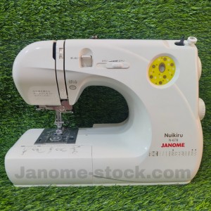 چرخ خیاطی ژانومه N-678