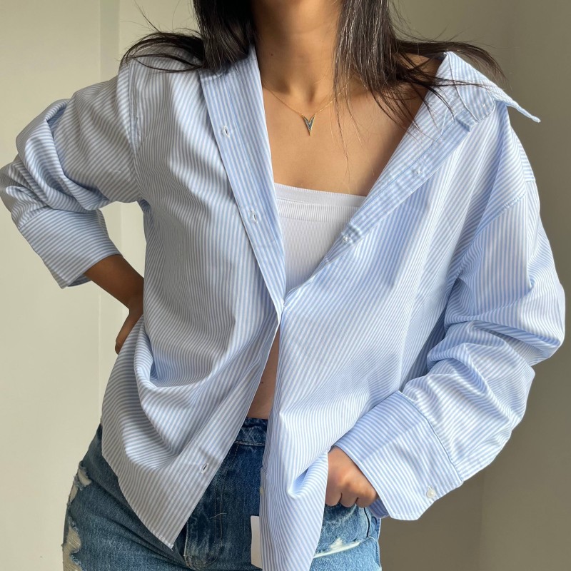 شومیز آبی راه راه