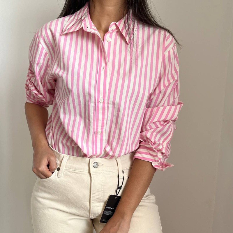 شومیز صورتی راه‌راه