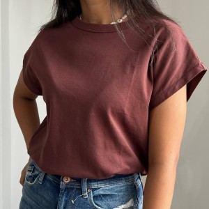 تیشرت قهوه ای