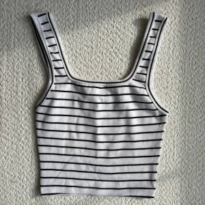 کراپ تاپ کبریتی