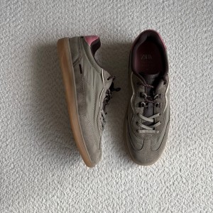 کتانی زارا کد 0054