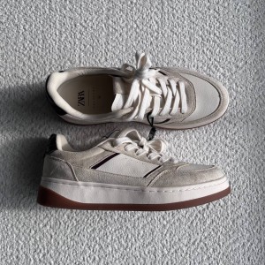 کتانی زارا کد 0063