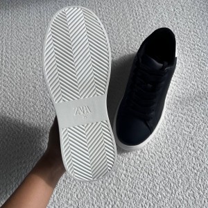 کتانی زارا کد 1507