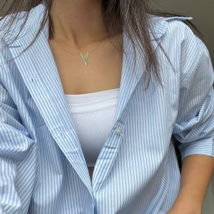 شومیز آبی راه راه