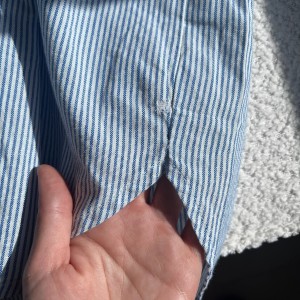 شومیز آبی راه راه