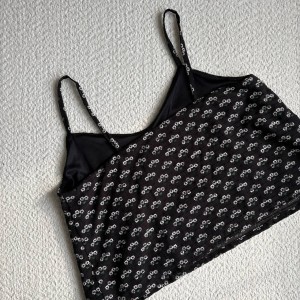 تاپ حریر گلدار