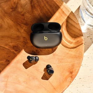 ایربادز Beats Studio Buds +