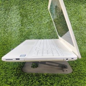 لپتاپ فوجیتسو  AH49/B2  (ساخت ژاپن)