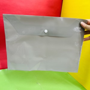 پوشه دکمه دار ساده