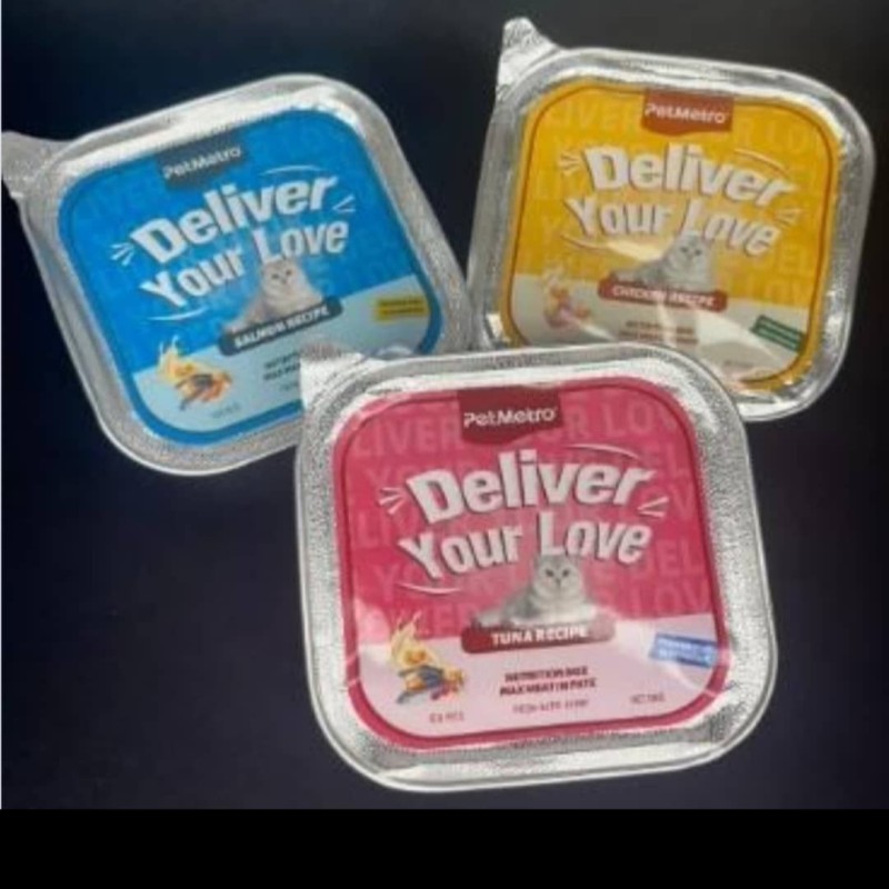 ووم گربه پت مترو در سه طعم سالمون،مرغ،تن