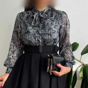 شومیز  حریر یقه کراواتی