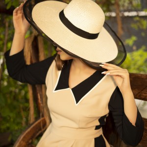 پیراهن مشکی کرم alice