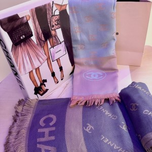 شال chanel