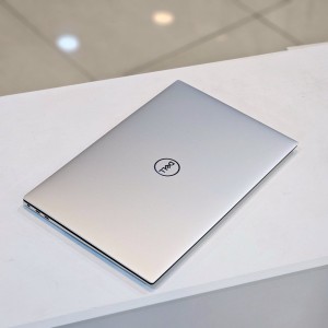 Dell xps 15 9570