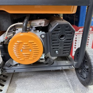 موتور برق ۸/۵ کیلووات سه‌گانه‌سوز واقعی اسپینا Spina مدل SP19000E | قدرتمند، کم‌مصرف و با قابلیت اتصال ATS