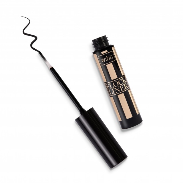 خط چشم فلوک