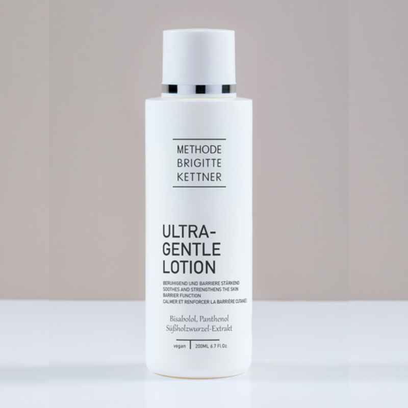 اسکراب لایه‌بردار ملایم گوماژ MBK (Ultra-Gentle Gommage) حجم 175 میلی‌لیتر