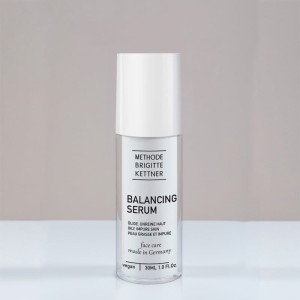 سرم ترمیم‌کننده و متعادل‌کننده MBK مدل Balancing Serum (30 میلی‌لیتر)