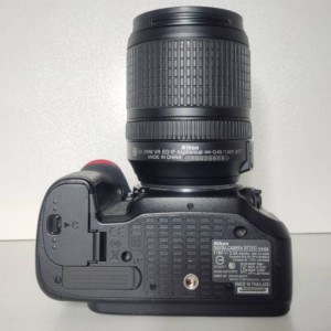 دوربین عکاسی کانن دست دوم Canon EOS 7D Mark II Kit 18-135mm f/3.5-5.6 IS STM(15000 شات)
