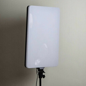 نور ثابت ال ای دی مدل PL-60K-8806